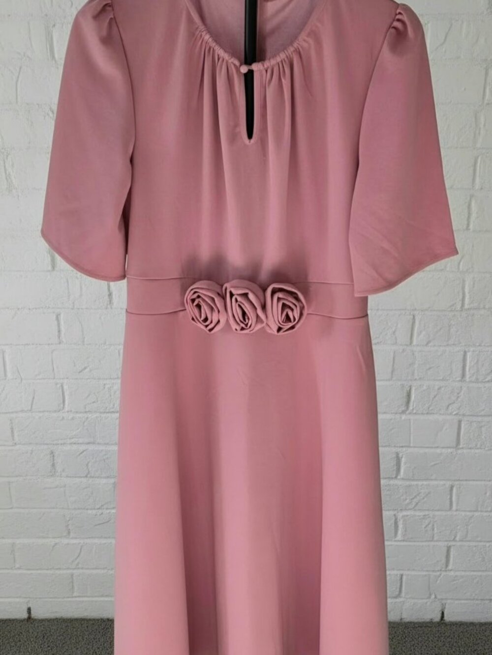 NEW Blush Pink Rosette Waist Midi Dress Size L Flutter Sleeve Wedding Guest